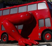 1957 London bus converted into mechanical structure that does push-ups