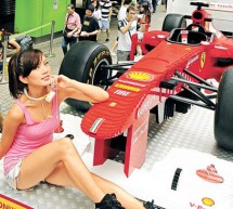 Full size Lego Ferrari F1 replica seems ready to flex muscles