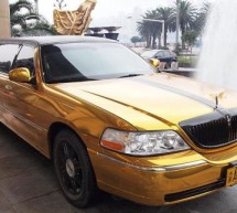 Blinged wheels: Gold plated Lincoln Town Car stretched Limousine from China