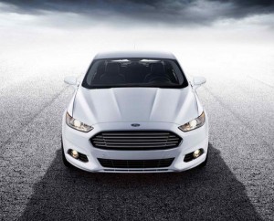 2013-Ford-Fusion-13