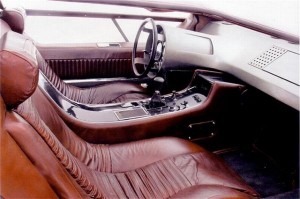 Maserati-Boomerang-interior