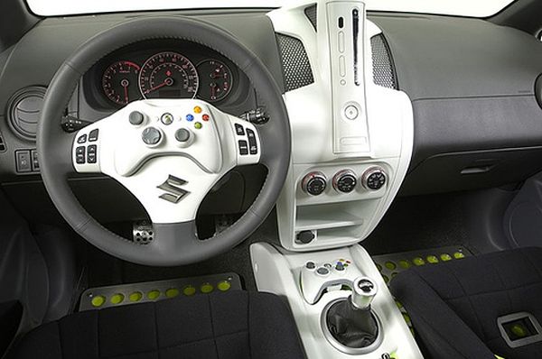 suzuki_sxbox_interior_00