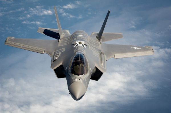 F-35 Lightning II instructor pilots conduct aerial refueling