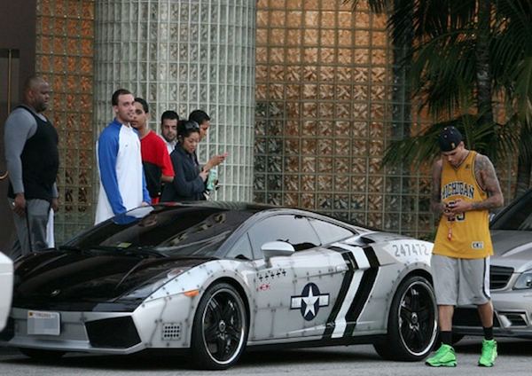 Chris-Brown-Lambo-Gallardo