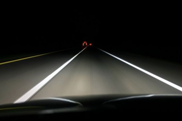 night-driving_100327864_m