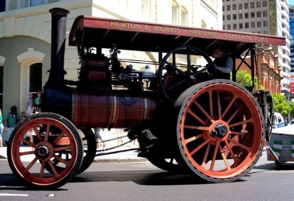 steam-tractors-steampunk-423862832_6186bce247_b