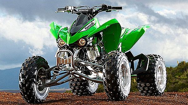 Kawasaki-KFX450R-2012_i03