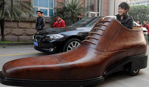 The-Kang-Shoe-mobile