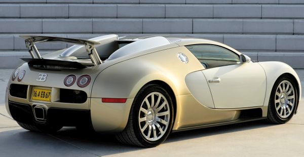 Bugatti Veyron gold edition