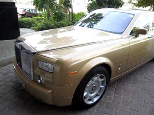 Rolls Royce Phantom Gold edition