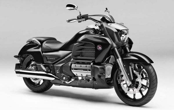 Honda Gold Wing Valkyrie