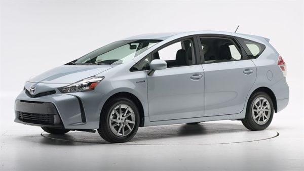 Toyota Prius V