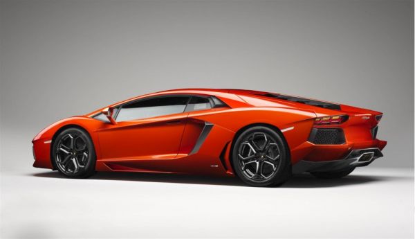 Lamborghini Aventador