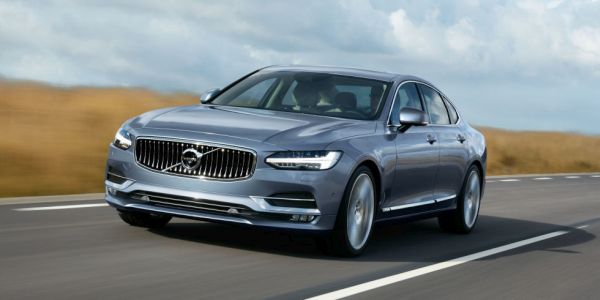 2017 Volvo S90