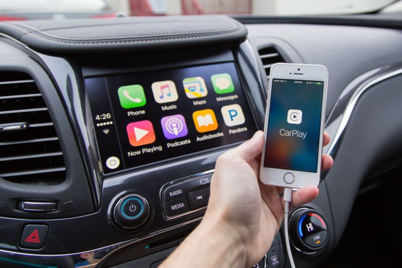 Apple car play now features in the latest line of Volvo's semi trucks