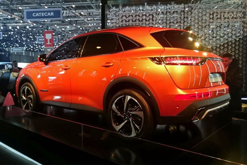 DS 7 Crossback SUV