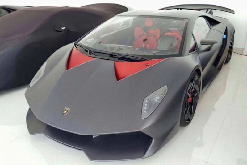 2011 Lamborghini Sesto Elemento