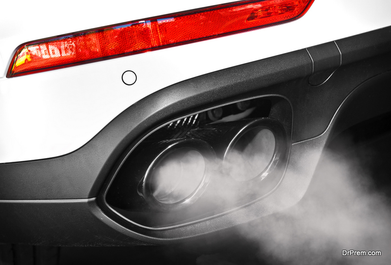 car dual exhaust pipe